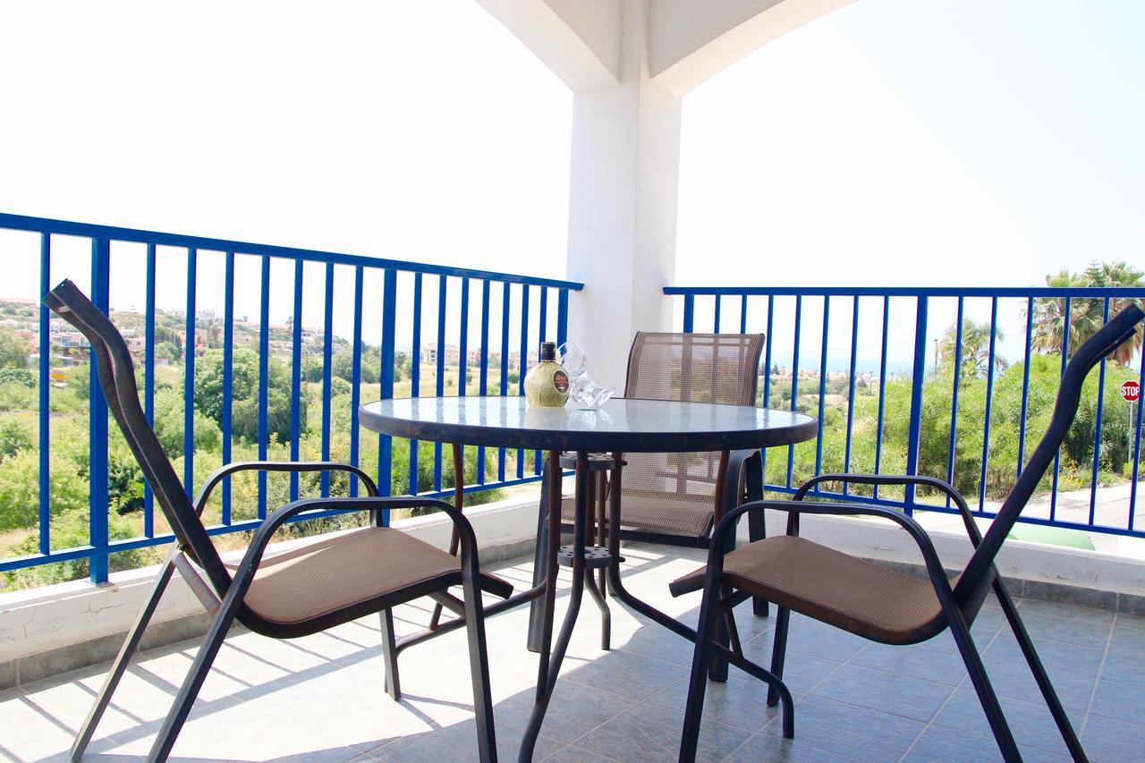 Chloraka Park D101 Apartment Paphos Ngoại thất bức ảnh