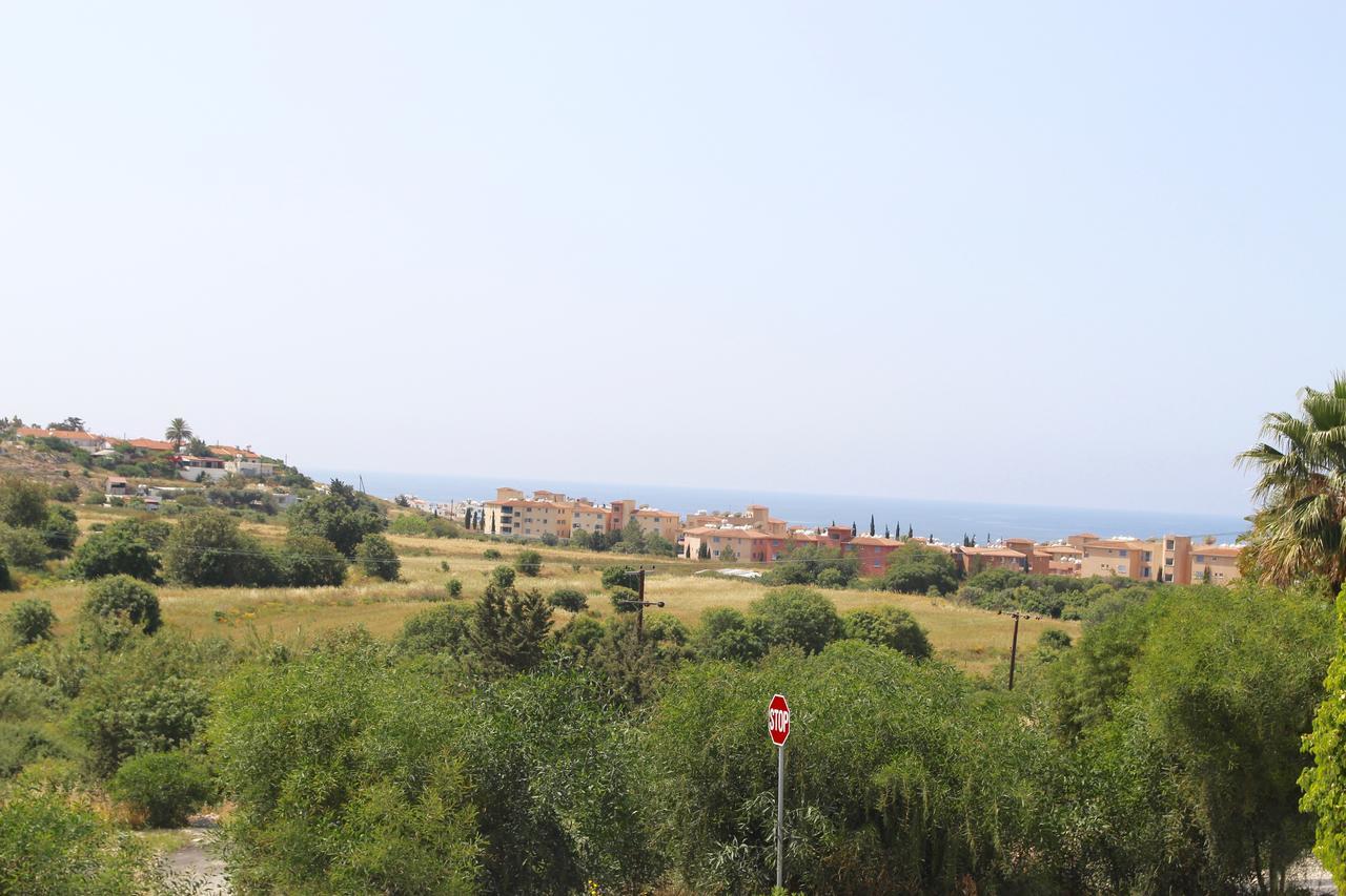 Chloraka Park D101 Apartment Paphos Ngoại thất bức ảnh