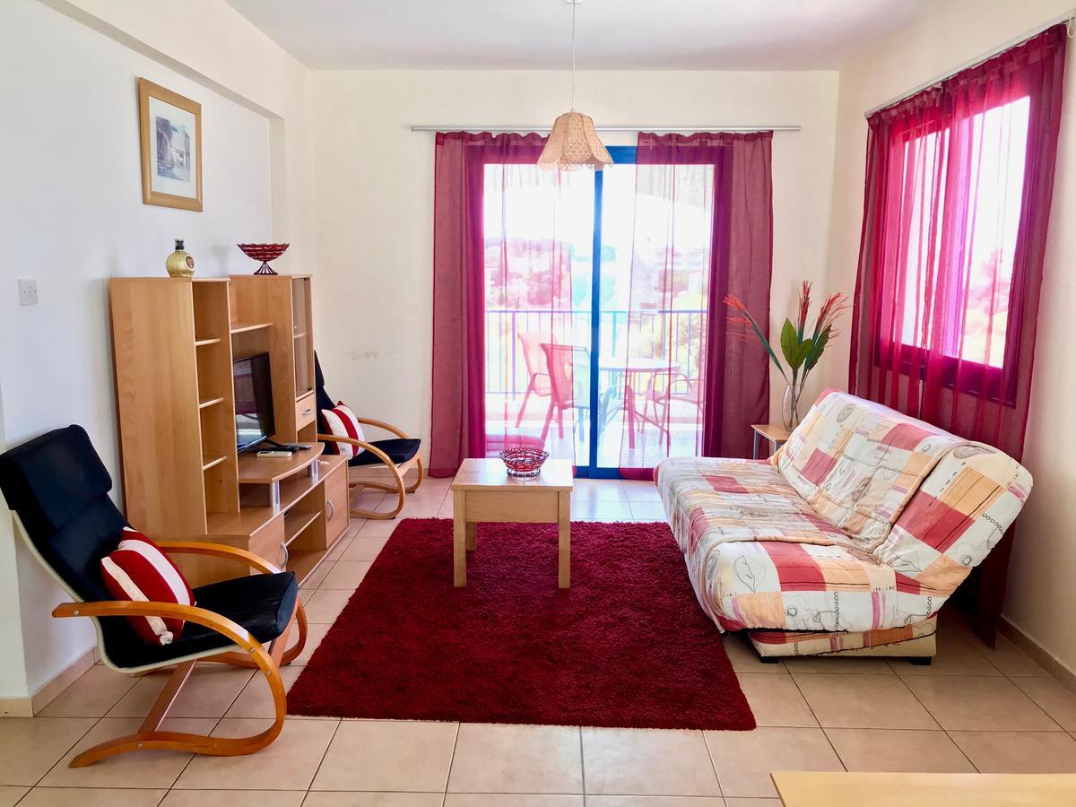 Chloraka Park D101 Apartment Paphos Ngoại thất bức ảnh